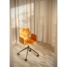 KABI ARMCHAIR ( AKABA )